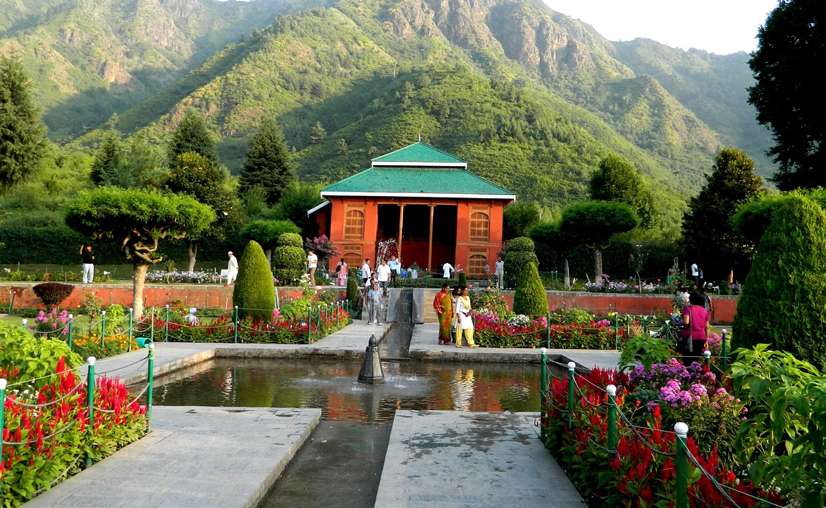 chashme-shahi-srinagar